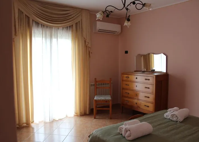 住宿加早餐酒店 La Collina 3*