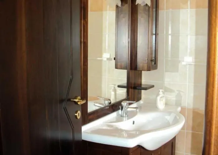 住宿加早餐酒店 La Collina 3*