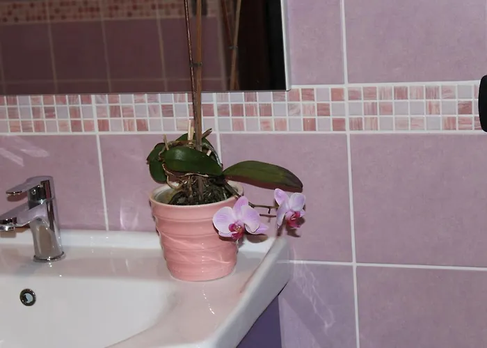 La Collina Alojamento de Acomodação e Pequeno-almoço 3*