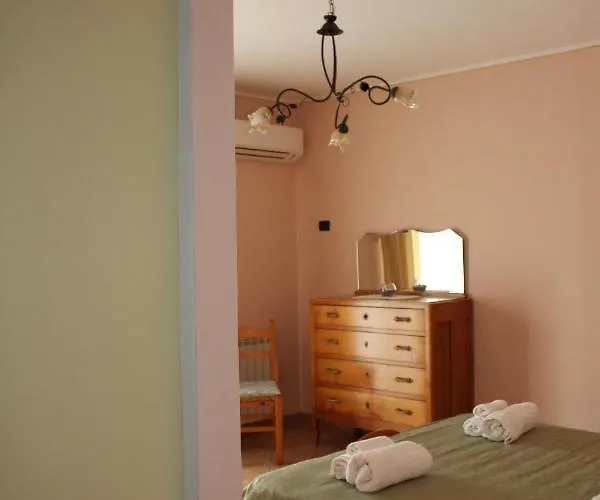 Alojamento de Acomodação e Pequeno-almoço La Collina